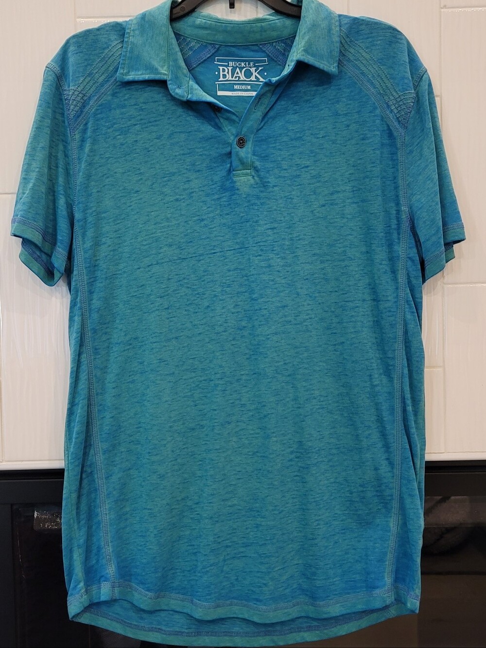 Buckle Black Men's Athletic Polo Shirt - Size M